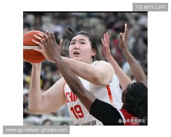 中国女篮逆转韩国赛场上热泪盈眶,中国女篮逆转韩国赛场上热泪盈眶视频